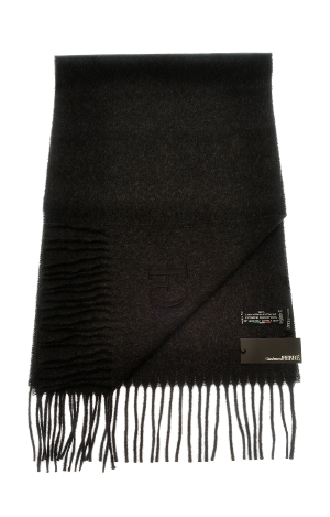 Scarves
Gianfranco Ferrè first view Scarves
Gianfranco Ferrè first view